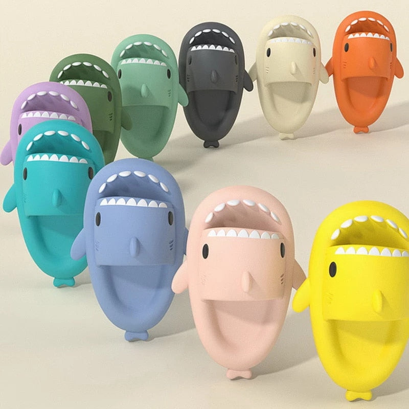 Sharkflops | Le TUE ciabatte estive!